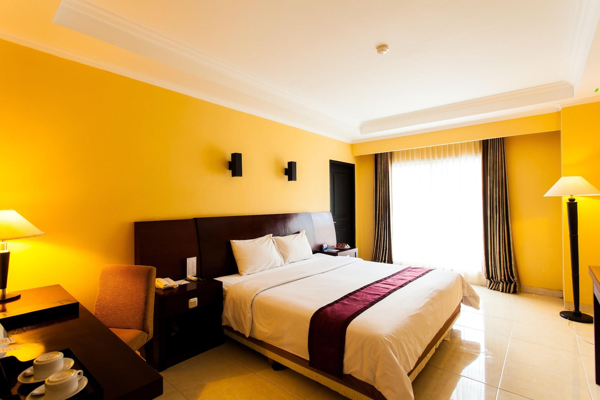 Aston Niu Manokwari Hotel & Conference Center Exterior photo