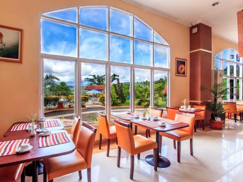 Aston Niu Manokwari Hotel & Conference Center Exterior photo