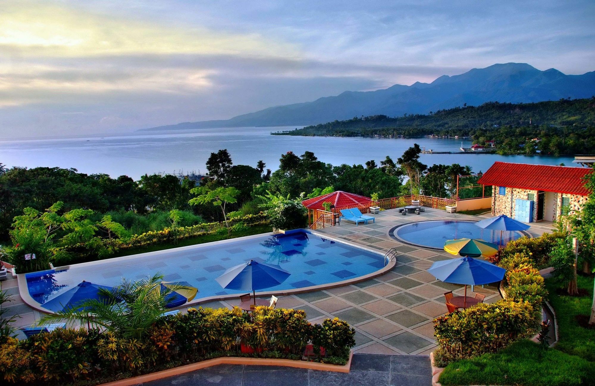 Aston Niu Manokwari Hotel & Conference Center Exterior photo
